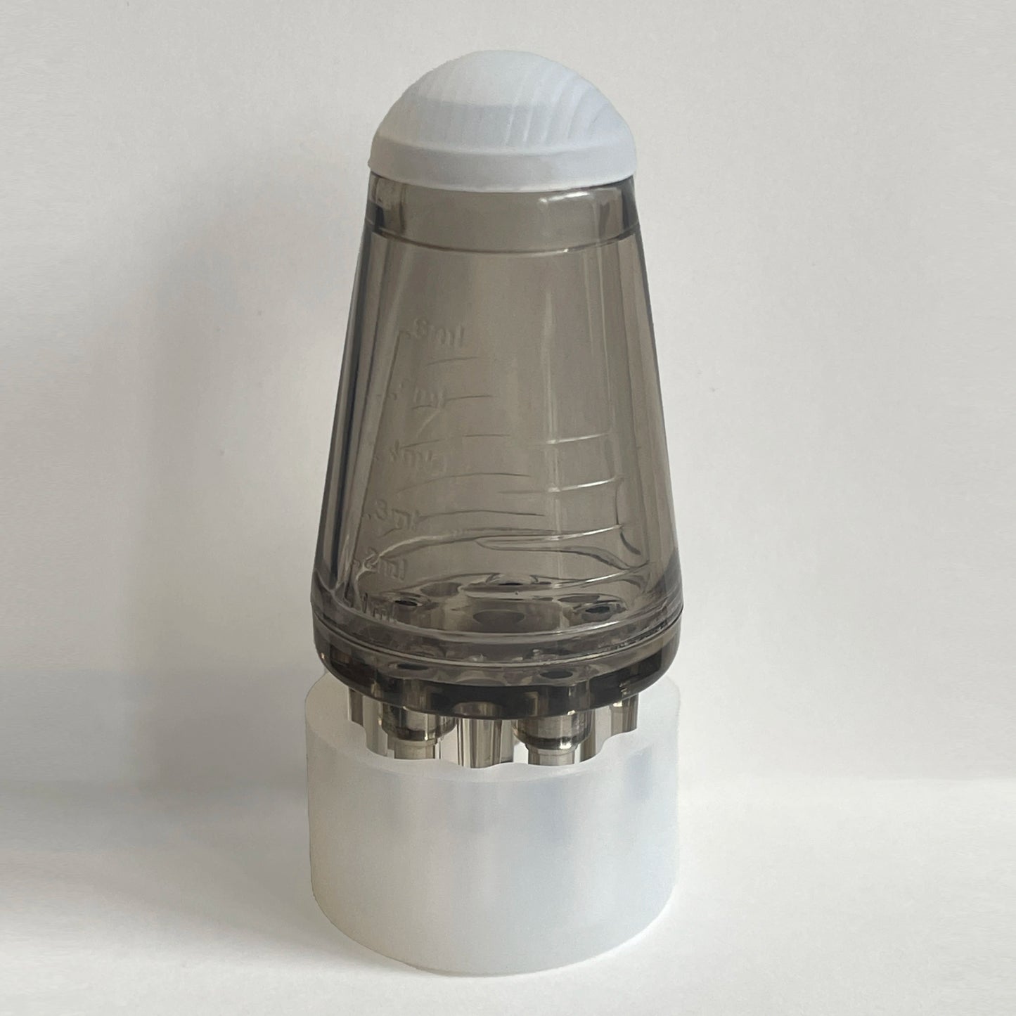 Scalp applicator detail view